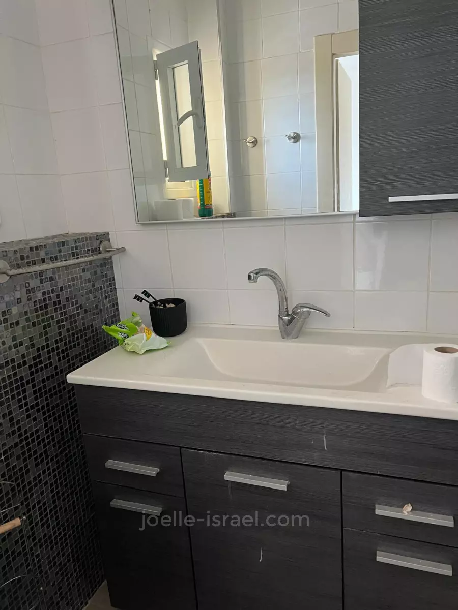 Apartment 4 Rooms Netanya City center 316-IBL-1720