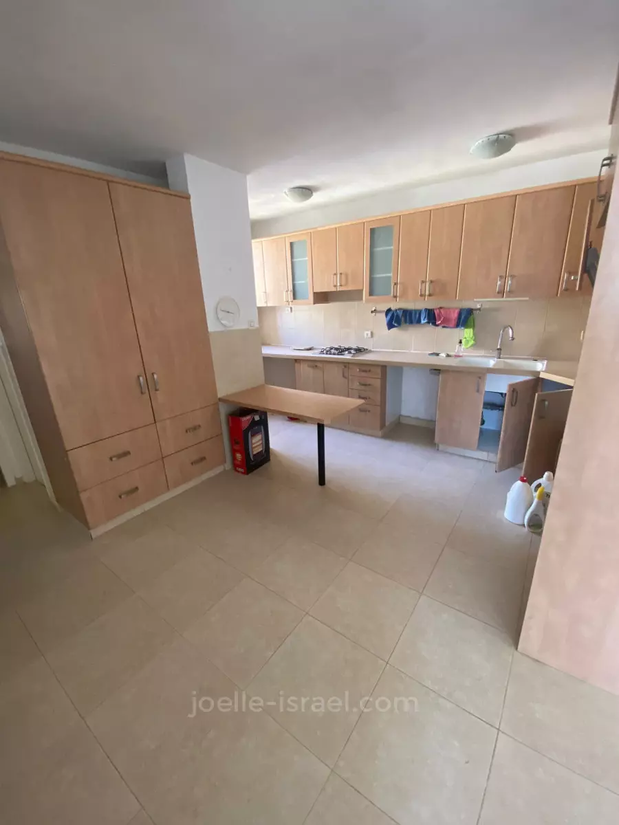 Apartment 3 Rooms Netanya City center 316-IBL-1737