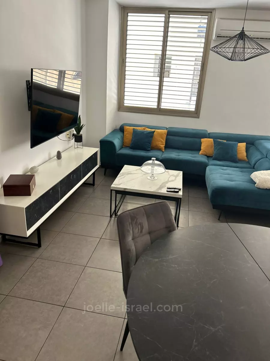 Apartment 4 Rooms Netanya City center 316-IBL-1743