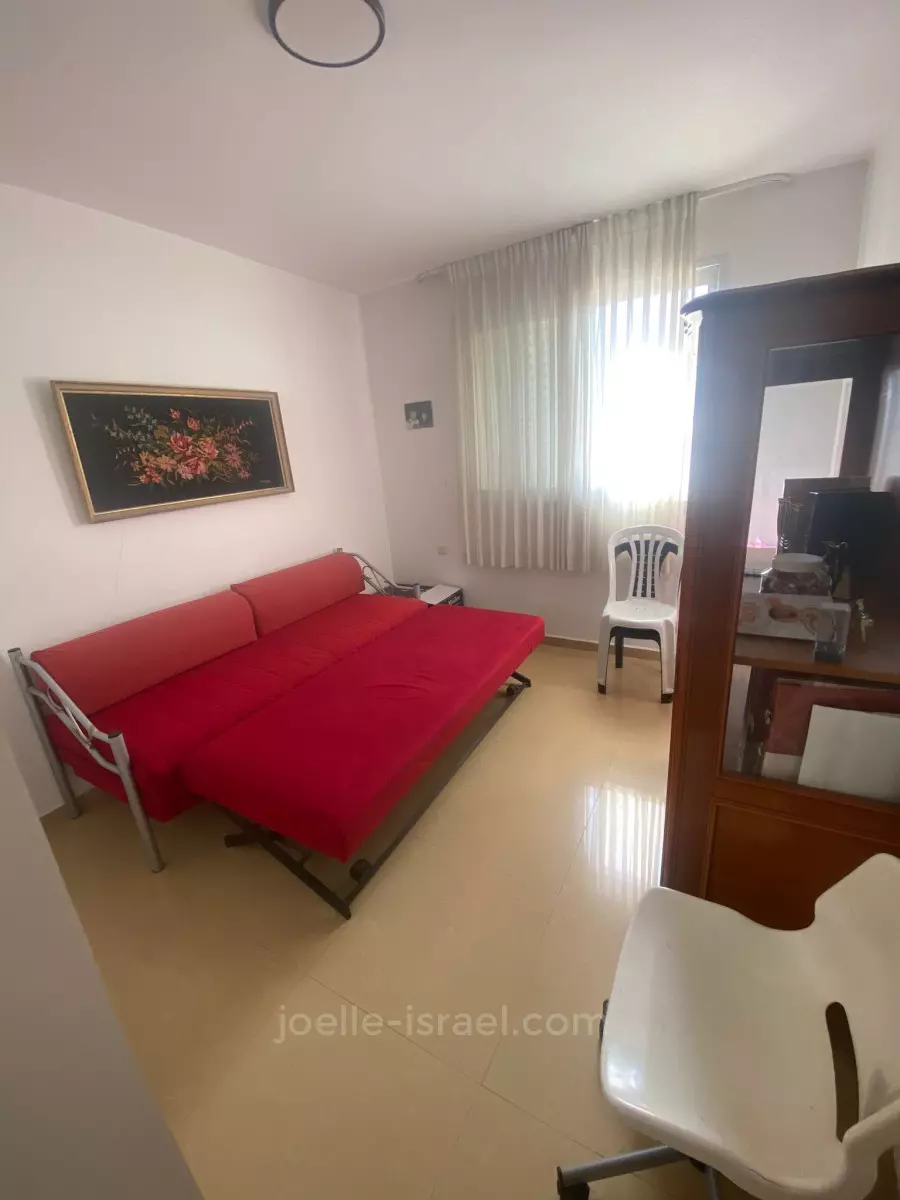 Apartment 4 rooms Netanya Kikar 316-IBL-1746