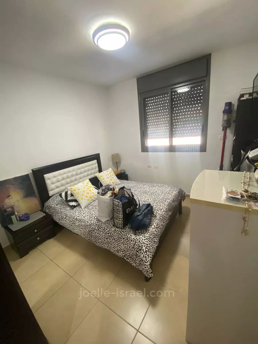 Apartment 4 rooms Netanya City center 316-IBL-1750