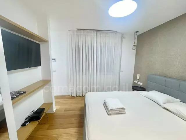 Apartment 4 rooms Tel Aviv Lev Tel-Aviv 342-IBL-6287