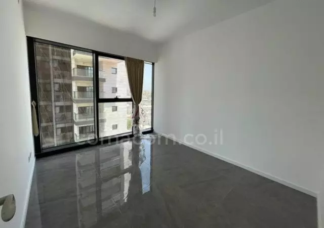 Apartment 4 rooms Bat yam Bat yam 342-IBL-6323