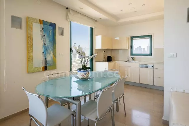 Apartment 3 rooms Tel Aviv First sea line 342-IBL-6443