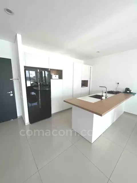 Mini-Penthouse 4 Rooms Tel Aviv Kerem Hatemanim 342-IBL-6526