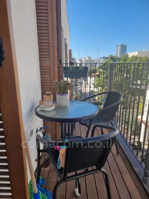 Apartment 3 Rooms Tel Aviv Kerem Hatemanim 342-IBL-6527