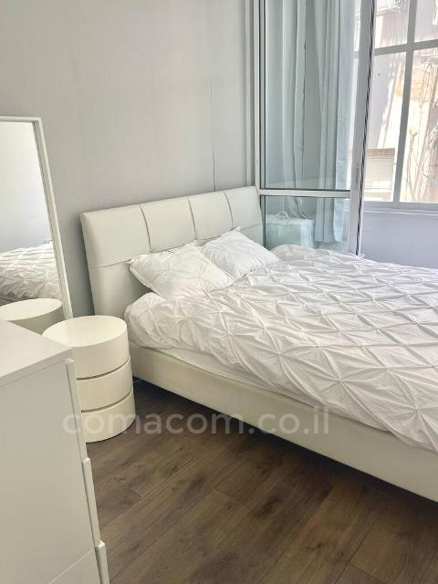 Apartment 3 Rooms Tel Aviv Dizengof 342-IBL-6534