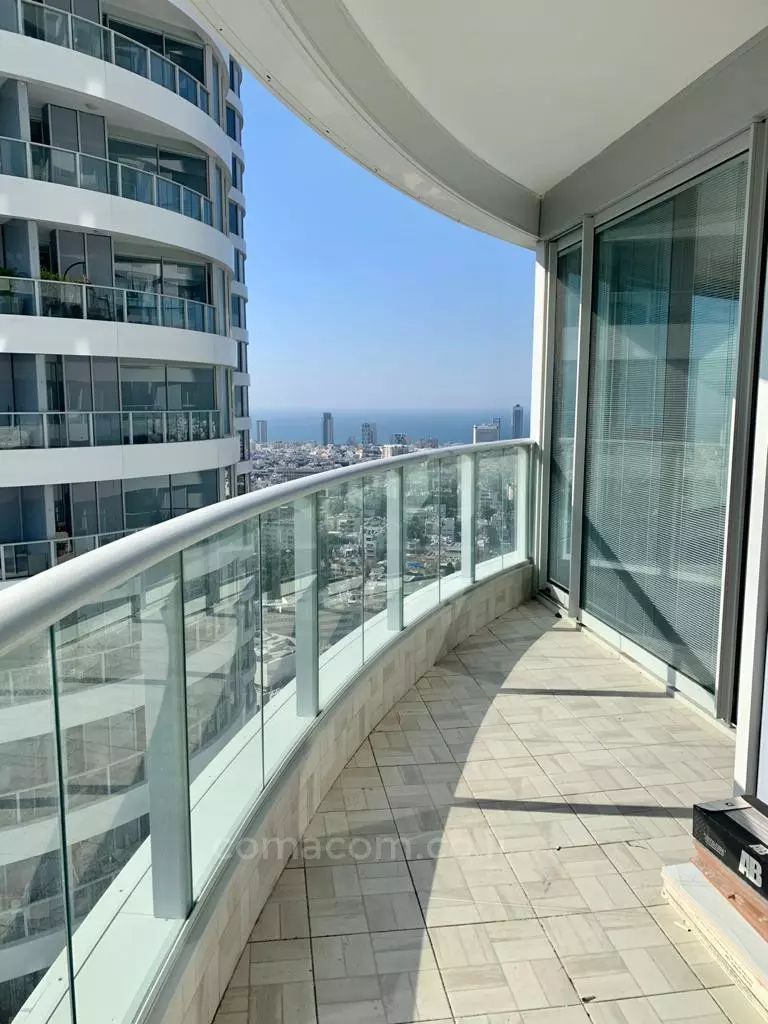 Apartment 4 Rooms Tel Aviv Sarona 342-IBL-6544