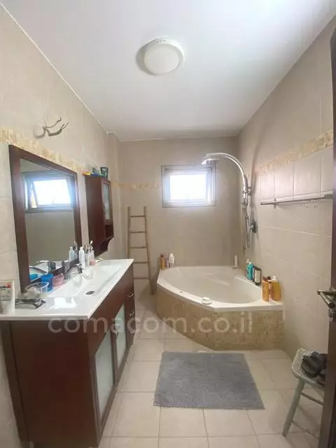 Villa 6 Rooms Ashdod Tet vav 342-IBL-6547