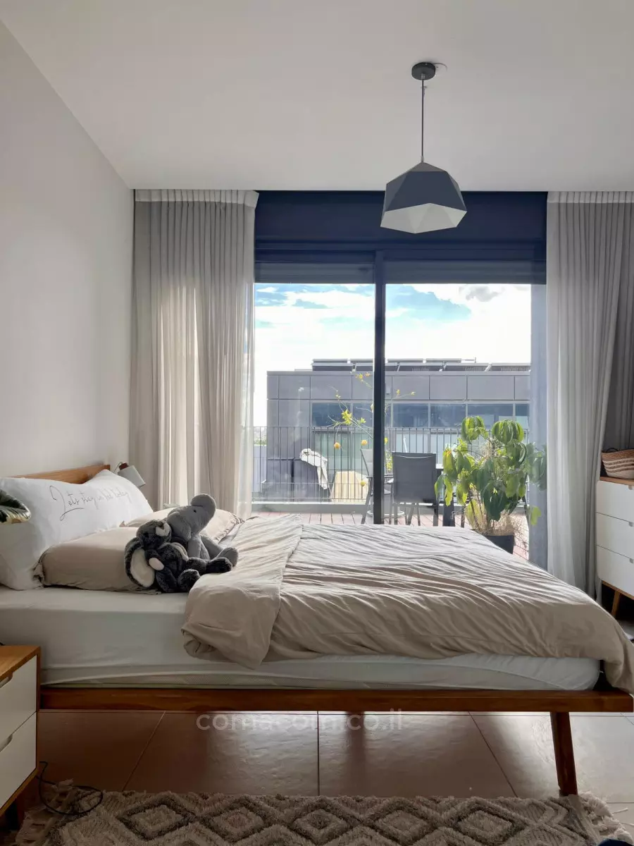 Penthouse 3 Rooms Tel Aviv Lev Tel-Aviv 342-IBL-6591