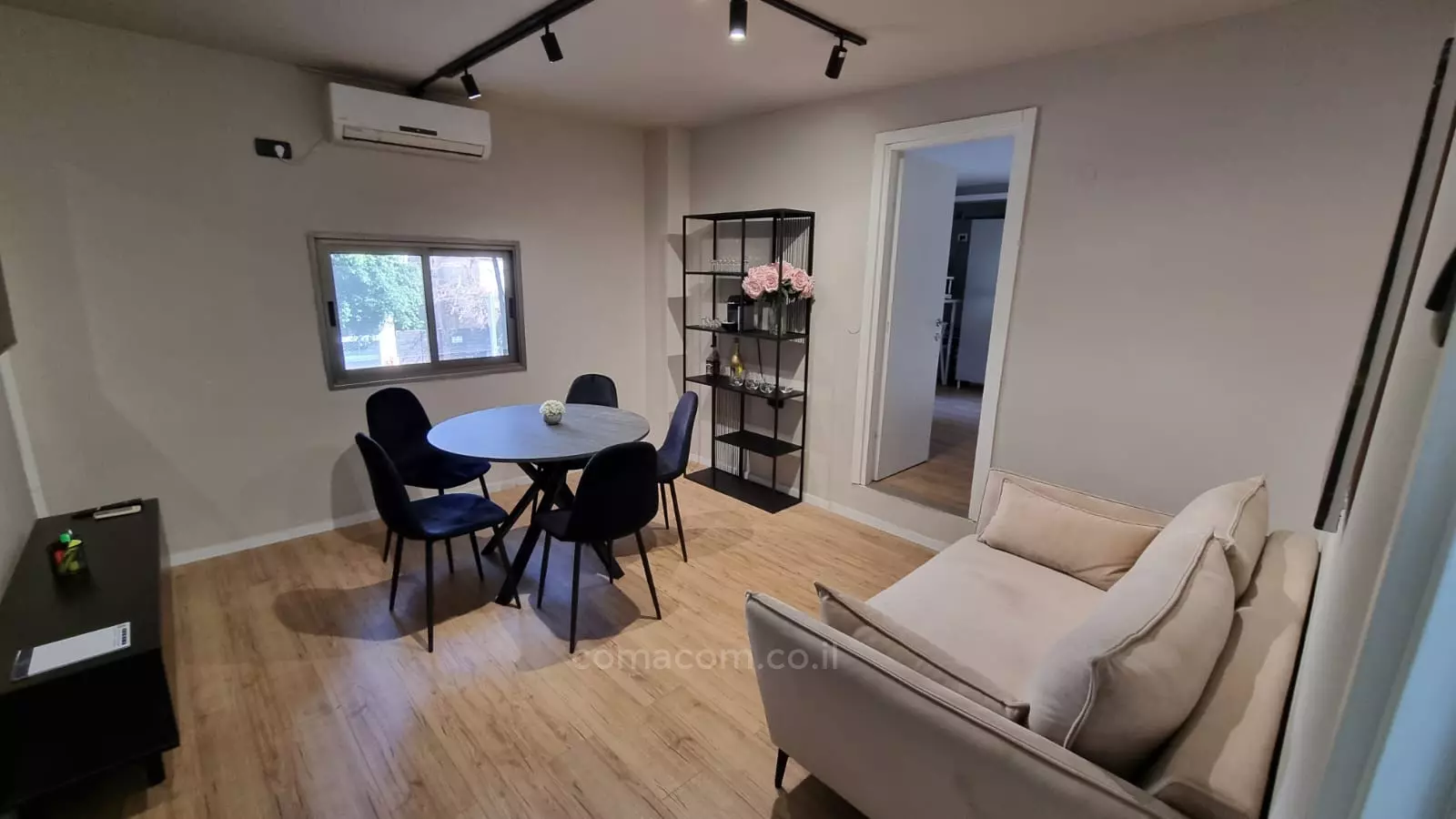  2 Rooms Tel Aviv Ben-Yehuda 342-IBL-6597