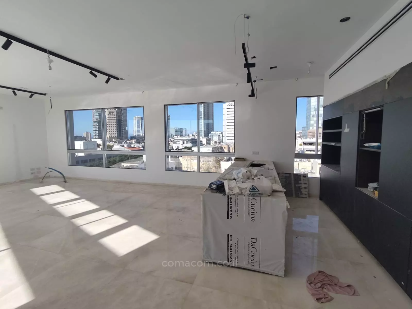 Penthouse 4 Rooms Tel Aviv Rothshild 342-IBL-6623