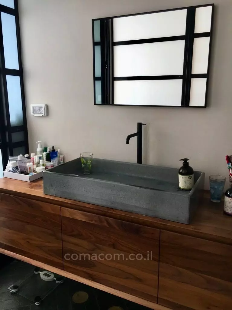 Apartment 4 Rooms Tel Aviv City center 342-IBL-6633