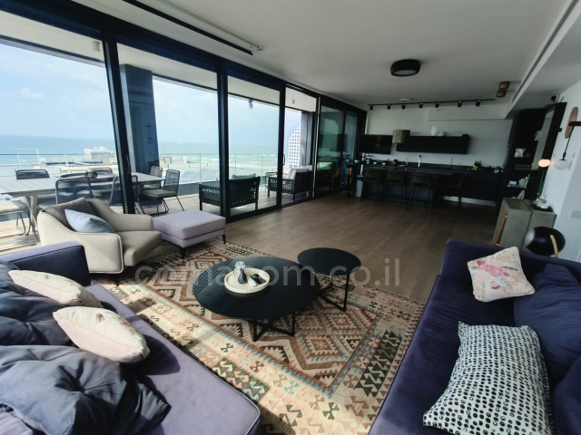 For sale Apartment Tel Aviv