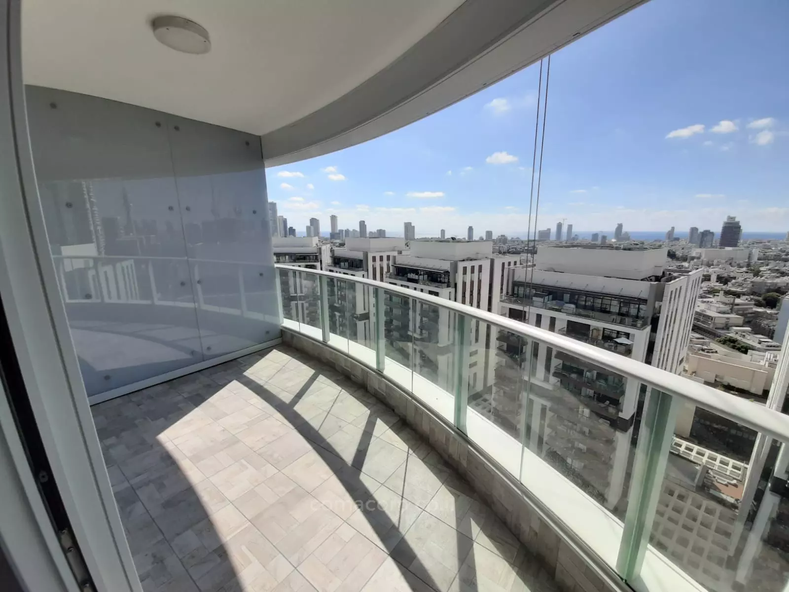 Apartment 5 Rooms Tel Aviv Sarona 342-IBL-6683