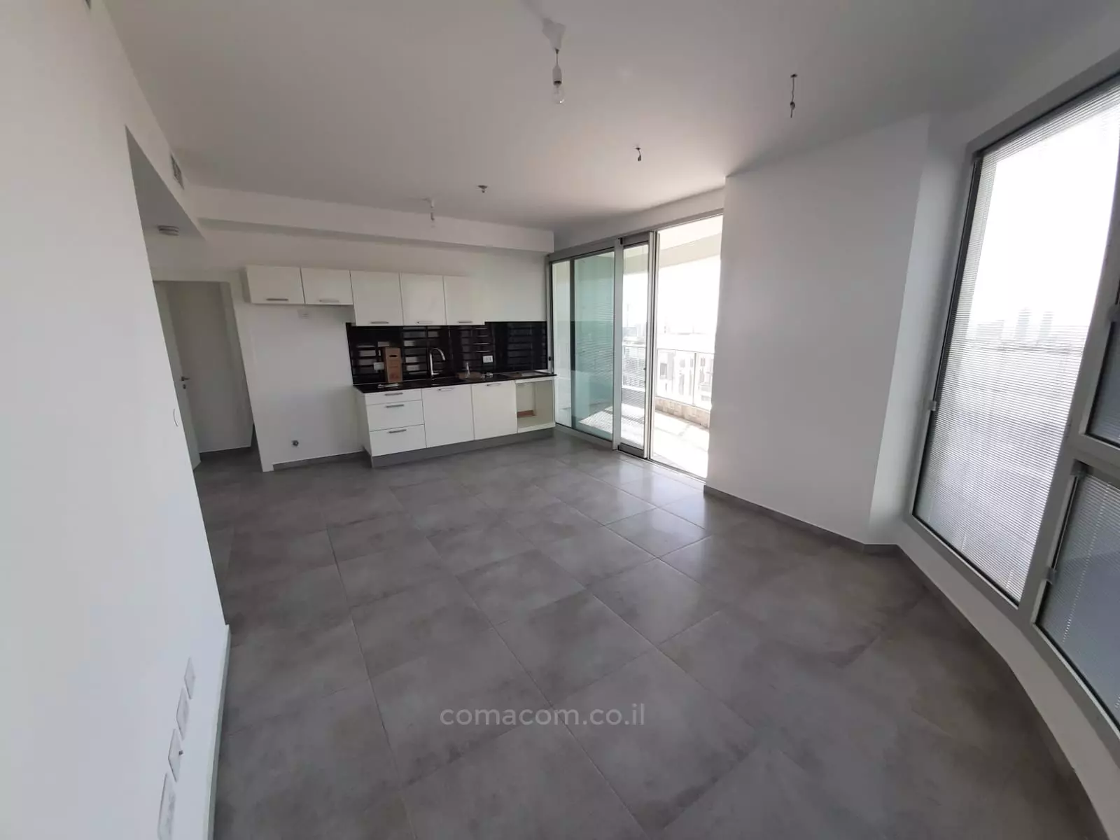 Apartment 5 Rooms Tel Aviv Sarona 342-IBL-6683