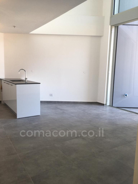 For rent Duplex Tel Aviv