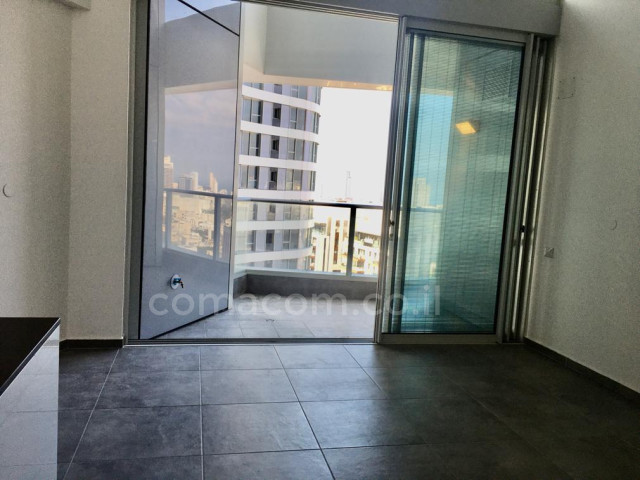 For rent Duplex Tel Aviv