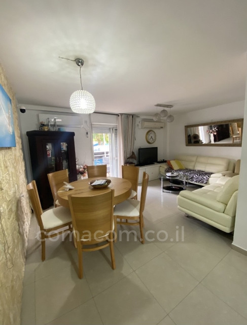 For sale Ground floor Kiryat gat