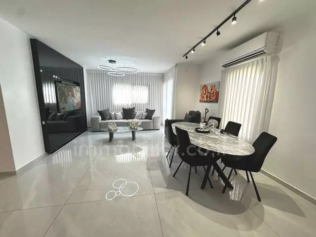 Apartment 4 Rooms Netanya Pardes Hagdoud 342-IBL-6690