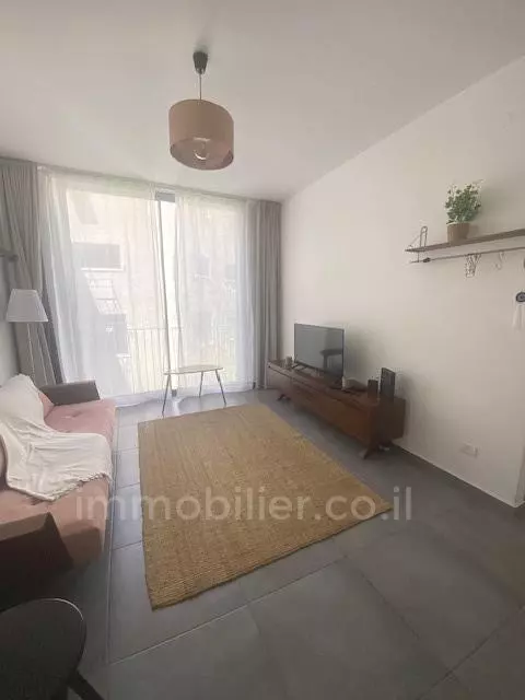 Apartment 2 Rooms Tel Aviv Ben-Yehuda 342-IBL-6694