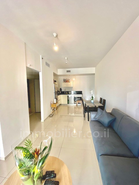 For rent Apartment Tel Aviv