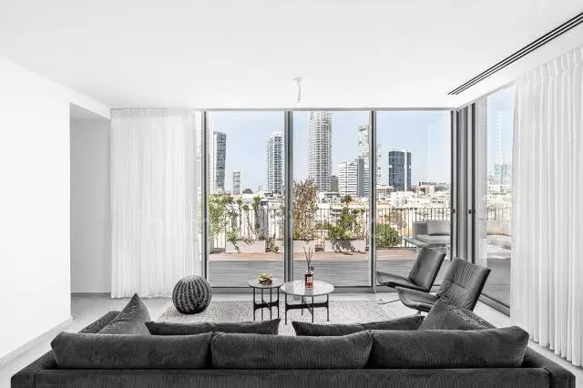 Penthouse 3 Rooms Tel Aviv Nahalat binyamin 342-IBL-6697