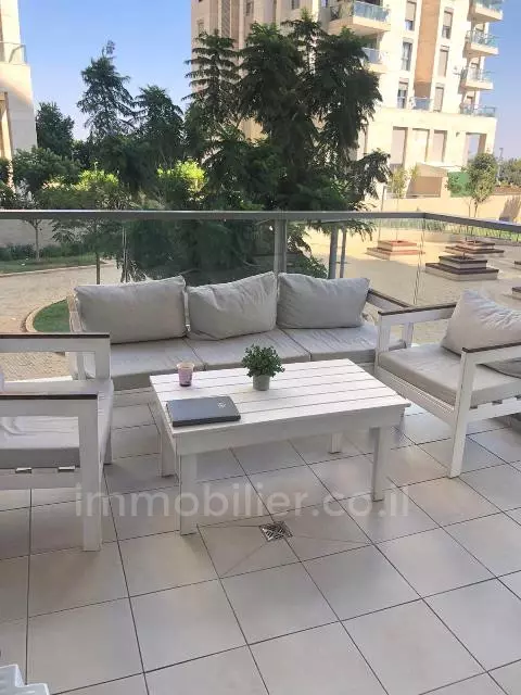 Apartment 4 Rooms Tel Aviv Ezra 342-IBL-6705