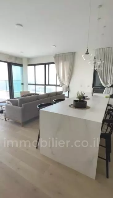 Mini-Penthouse 5 Rooms Ashdod Mar 342-IBL-6708