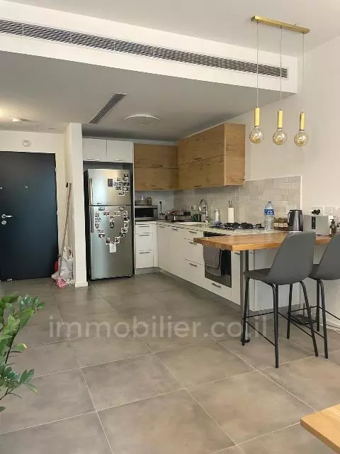 Apartment 3 Rooms Tel Aviv City center 342-IBL-6710