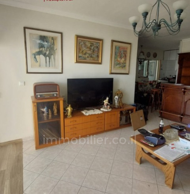 For sale Apartment Bat yam