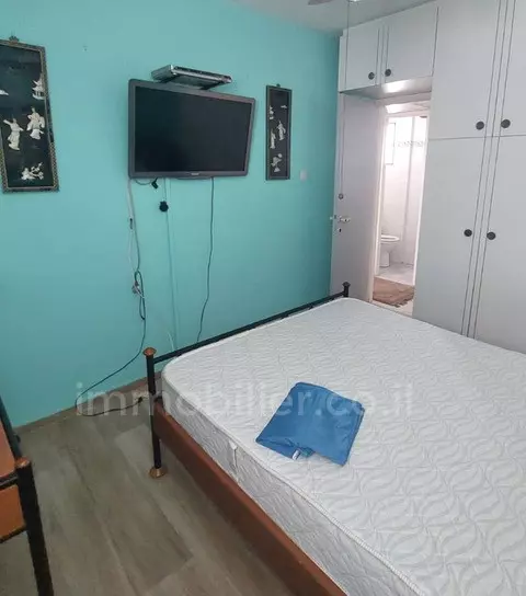 Apartment 3 Rooms Bat yam Bat yam 342-IBL-6713