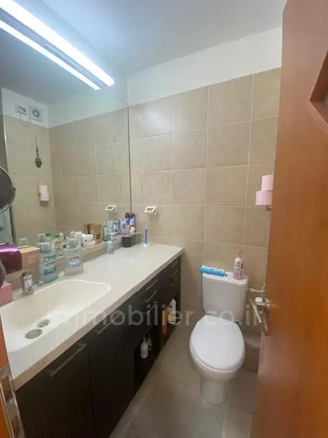 Duplex-Penthouse 3 Rooms Tel Aviv Montifiory 342-IBL-6715