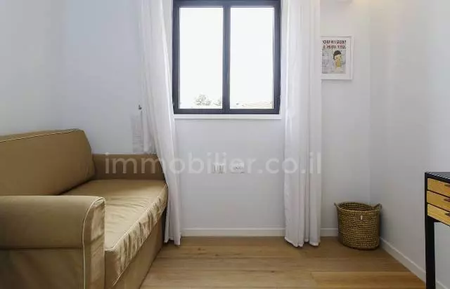 Apartment 3.5 Rooms Tel Aviv Noga 342-IBL-6720