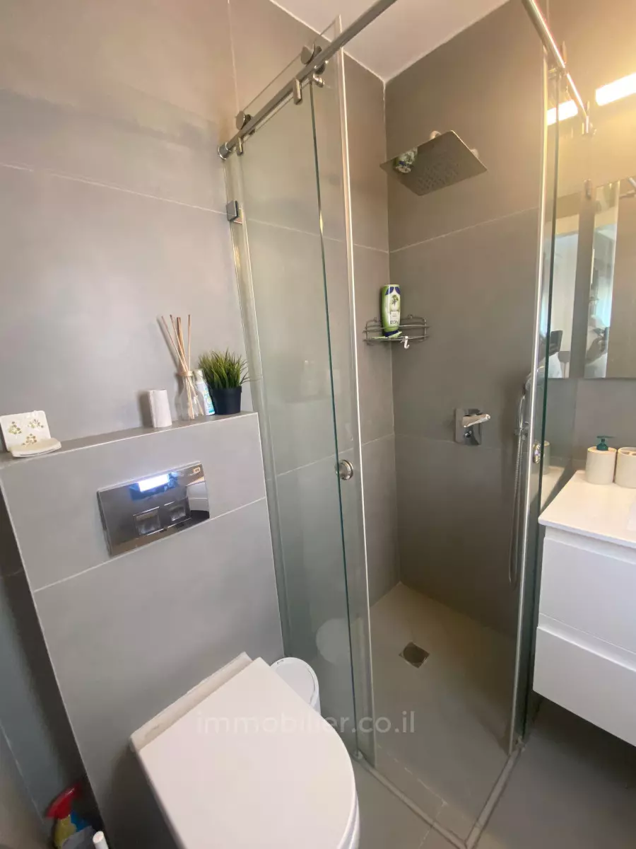 Duplex-Penthouse 3 rooms Tel Aviv Yaffo 342-IBL-6722