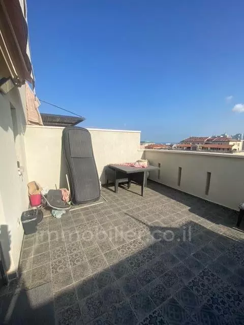 Duplex-Penthouse 3 rooms Tel Aviv Yaffo 342-IBL-6722