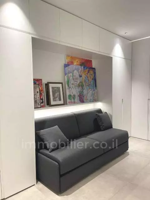 Apartment 3 rooms Tel Aviv Neve Tsedek 342-IBL-6724