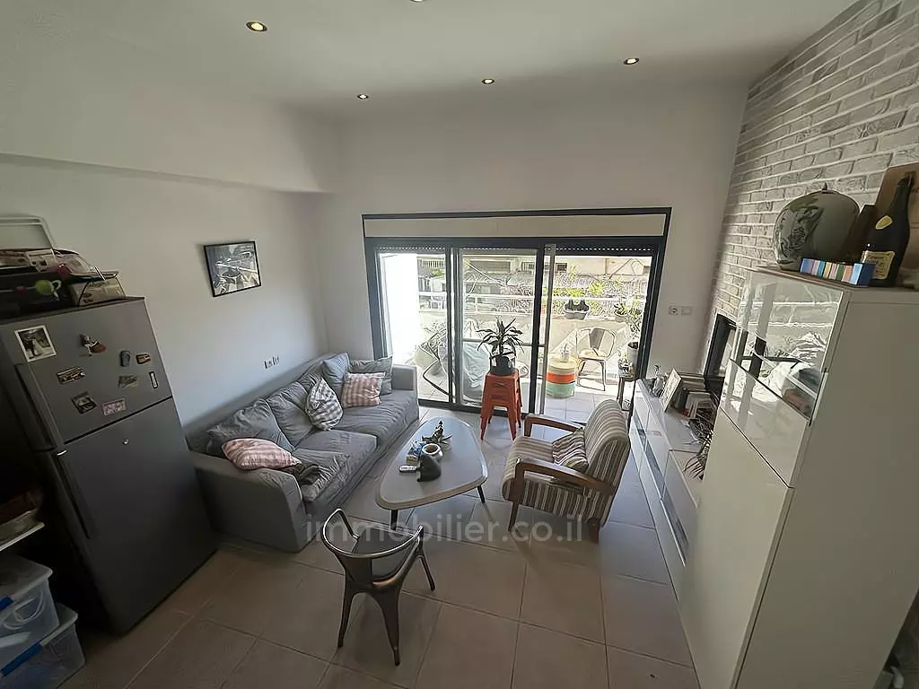 Apartment 2 rooms Tel Aviv Florentine 342-IBL-6739