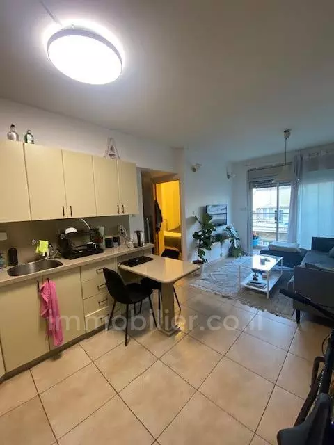 Apartment 2 rooms Tel Aviv Florentine 342-IBL-6744