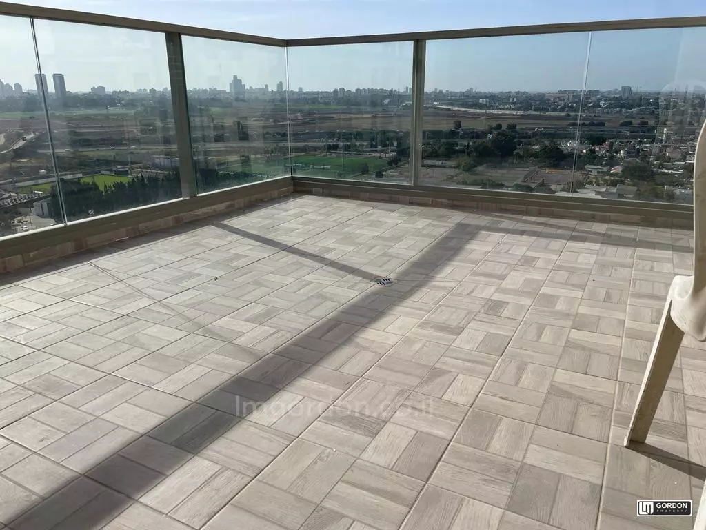 Apartment 4 rooms Tel Aviv Yad Eliyahou 357-IBL-1495