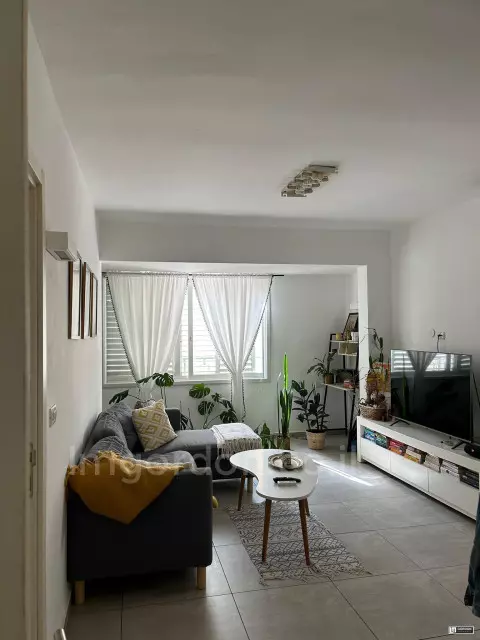 Rent Apartment Tel Aviv