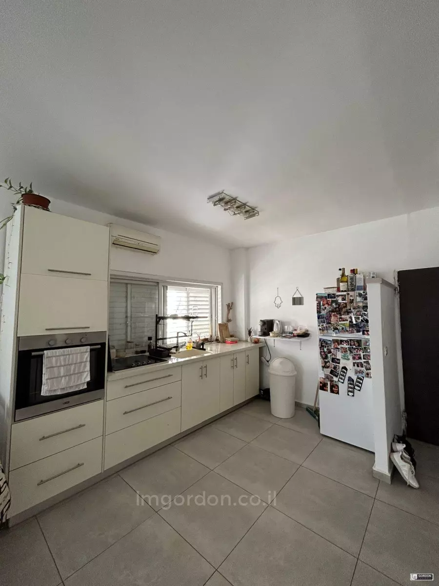 Apartment 1 rooms Tel Aviv quarter of the sea 357-IBL-1505