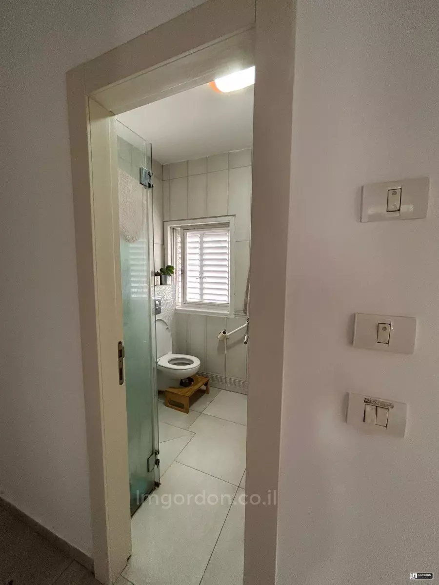 Apartment 1 rooms Tel Aviv quarter of the sea 357-IBL-1505