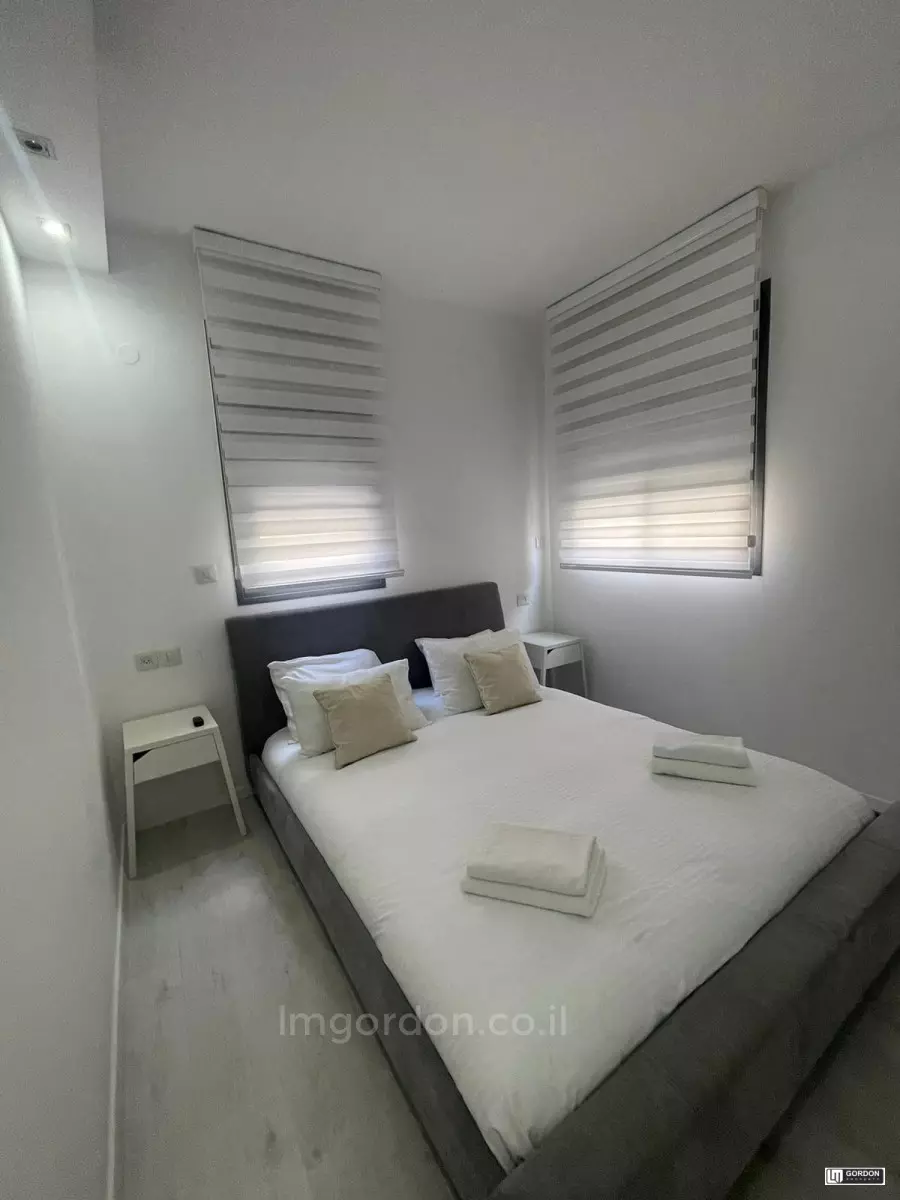 Apartment 3 rooms Tel Aviv Kerem Hatemanim 357-IBL-1507