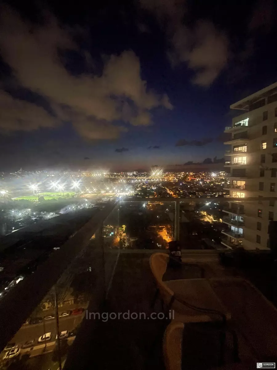 Apartment 4 rooms Tel Aviv Yad Eliyahou 357-IBL-1520