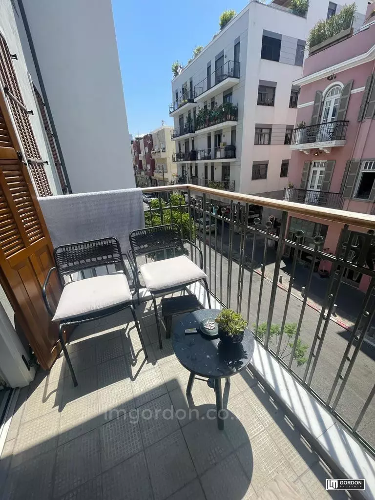 Apartment 3 rooms Tel Aviv Neve Tsedek 357-IBL-1523