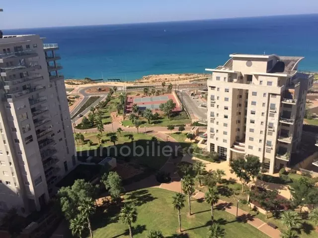 Penthouse 4 rooms Netanya Nat 600 368-IBL-365