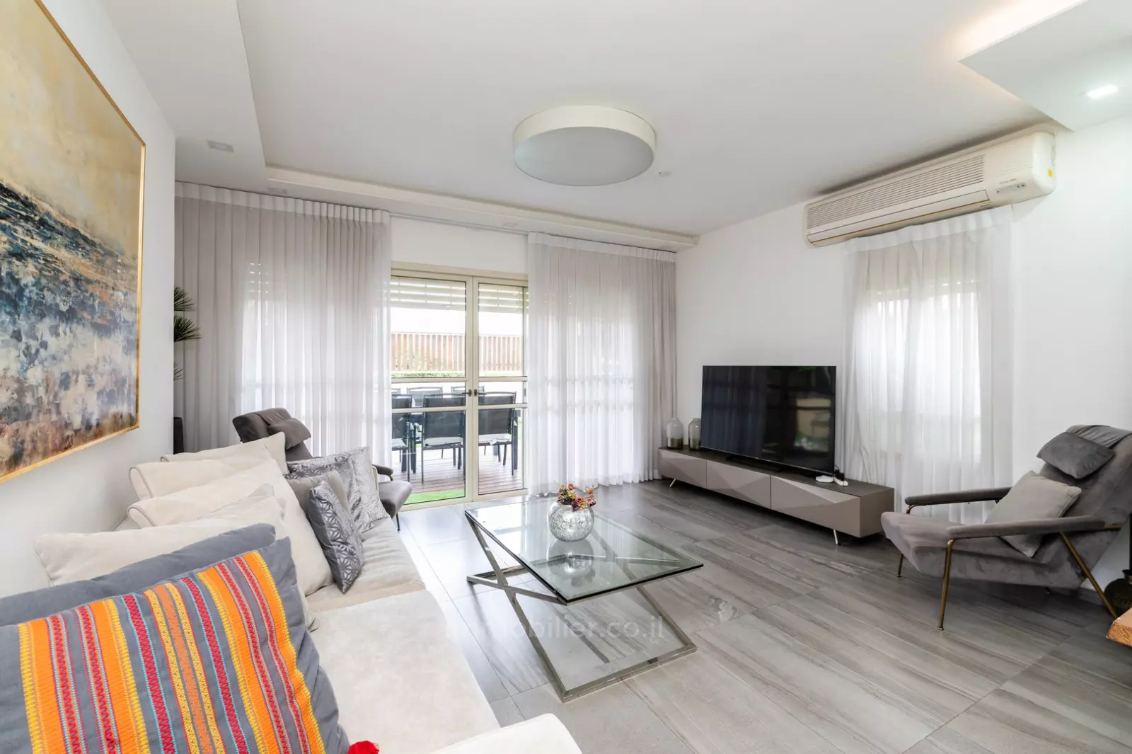 Villa 6 rooms Hadera Ha Otssar Area 379-IBL-268