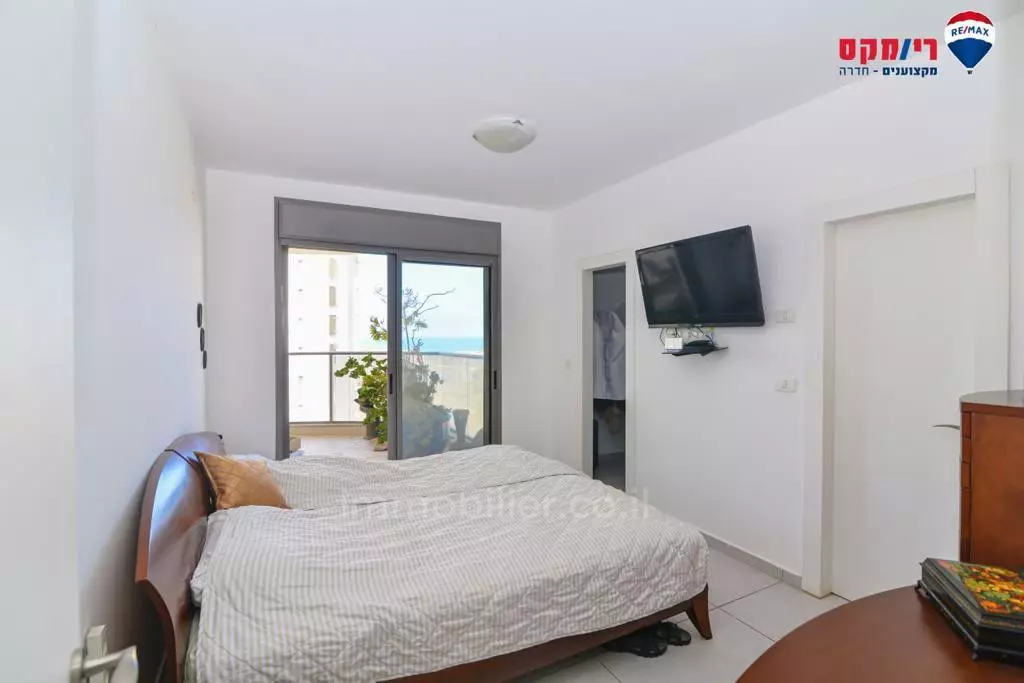 Apartment 5 rooms Hadera Ein a Yam 379-IBL-276