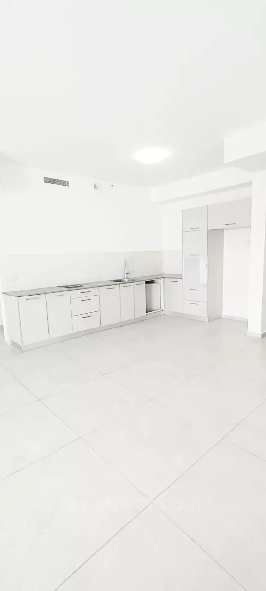 Apartment 5 rooms Hadera City center 379-IBL-283